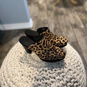 Naked Feet Open back Heels. Used. SZ 9 M. Leather